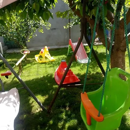 Casa Georgeta 2 Mai *