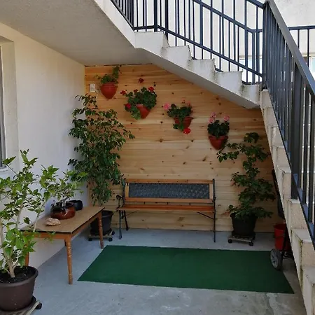 Casa Georgeta 2 Mai * 2 Mai