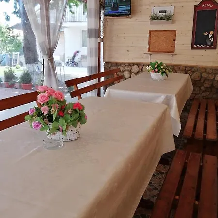 Casa Georgeta 2 Mai *